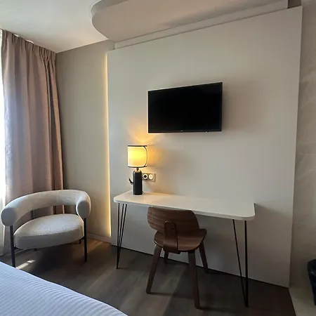Vignoble Hotel, 4*