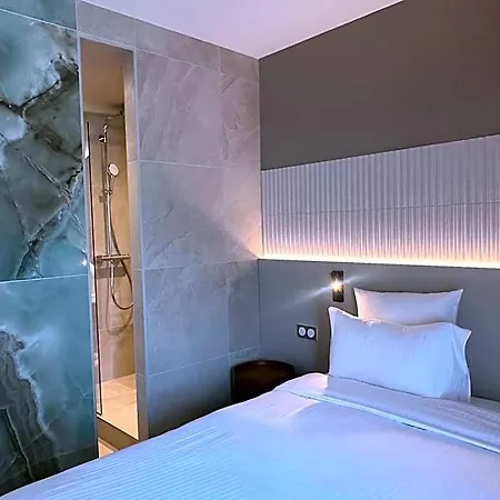 酒店 Vignoble Hotel, 4*